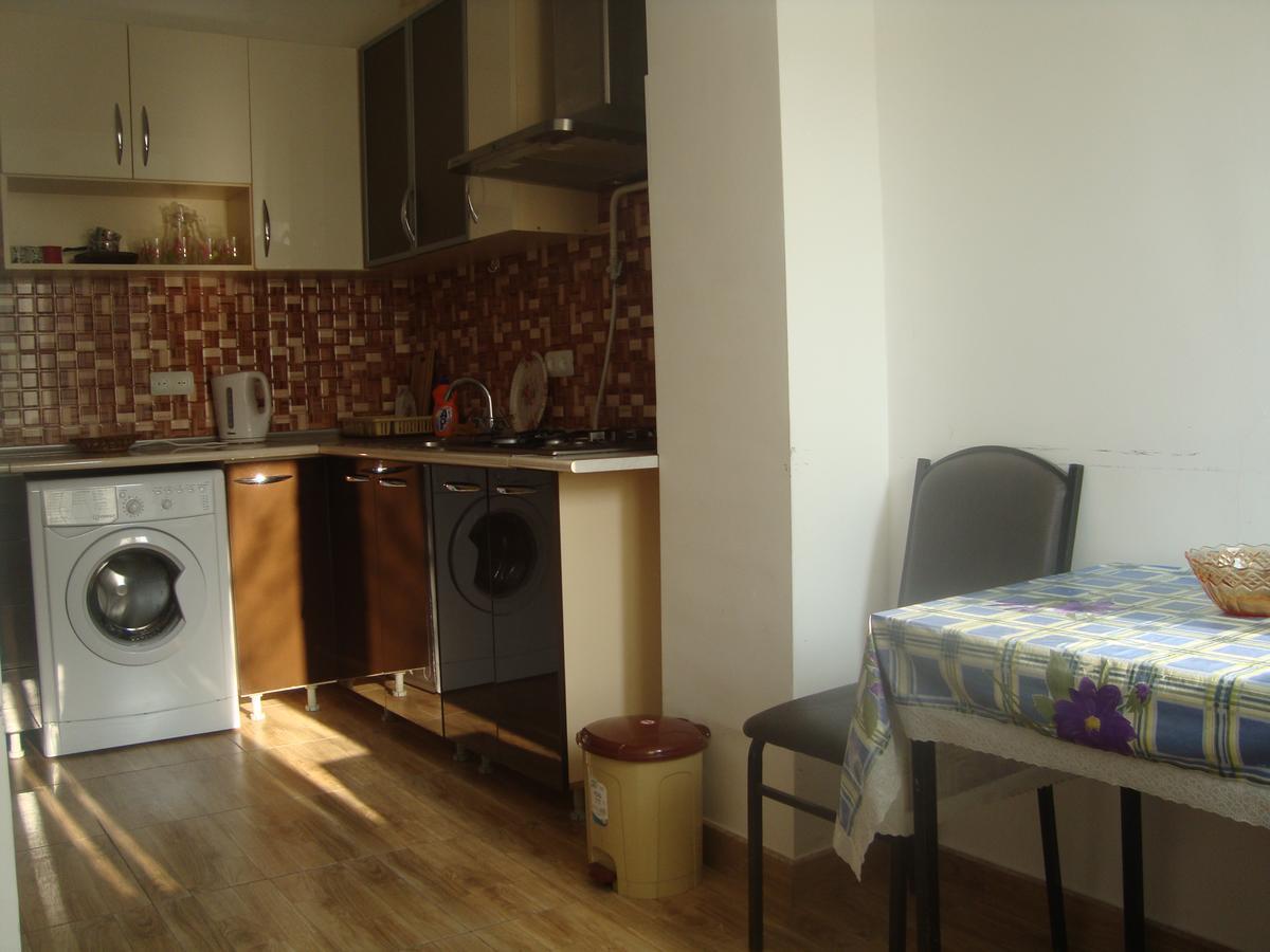 Apartments Azatutyan Avenue 9, Кв 19 Jerevan Exteriér fotografie
